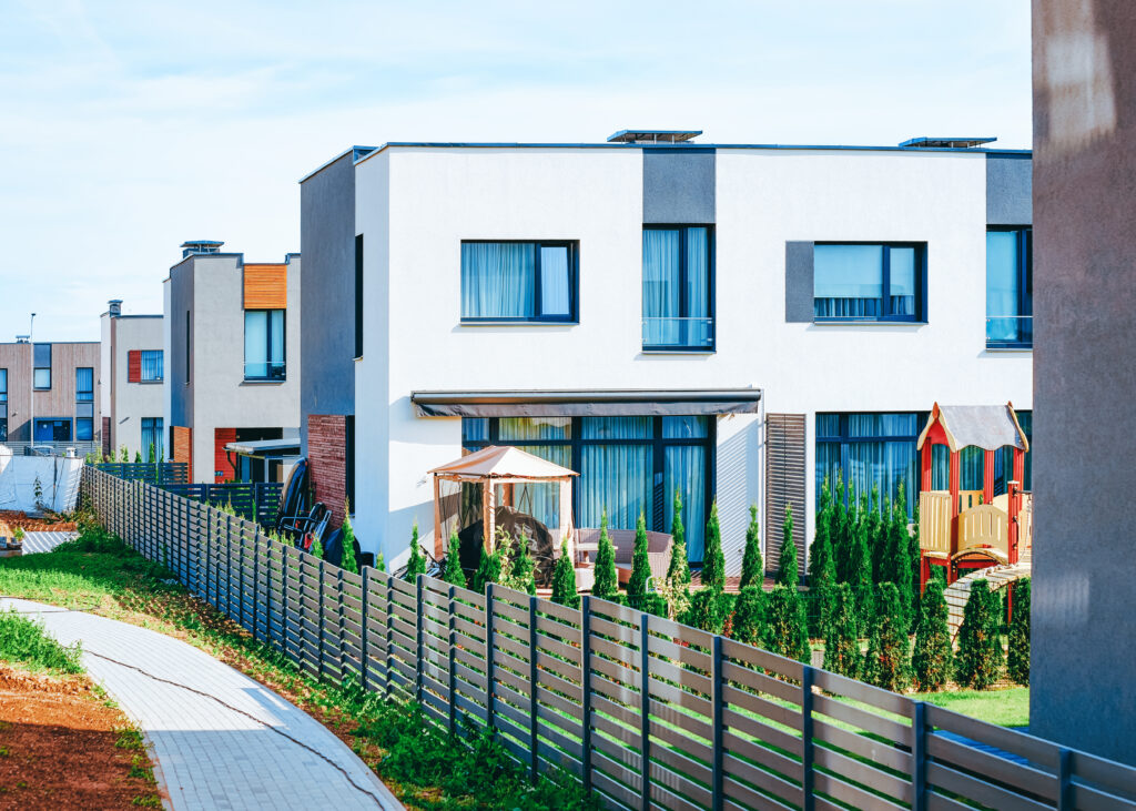 Nowoczesne ogrodzenia palisadowe