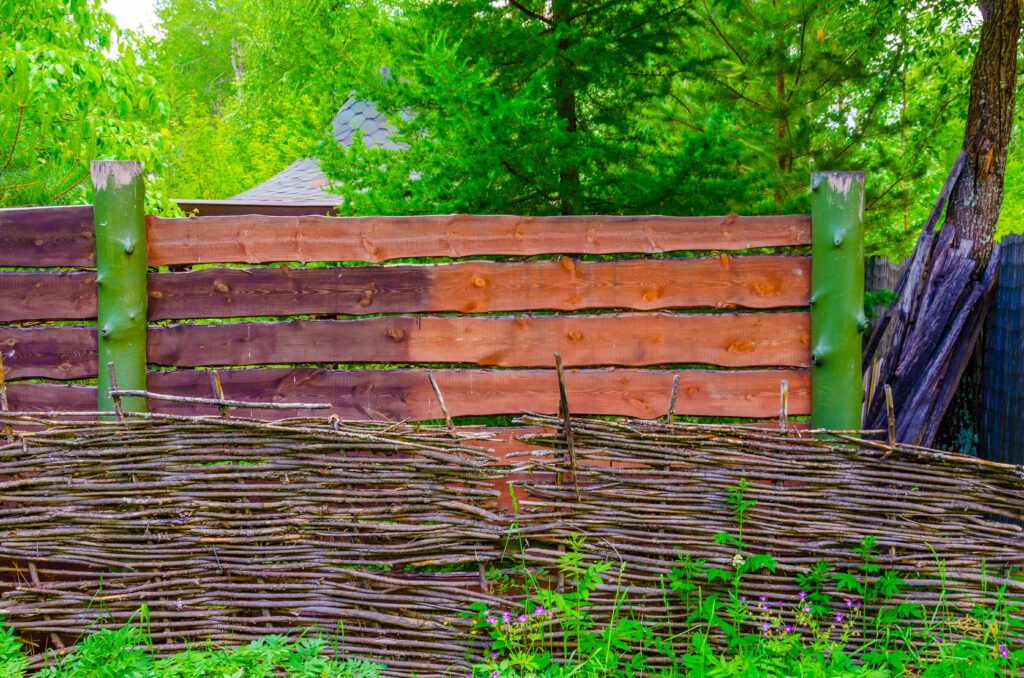 Ogrodzenie leśnej działki